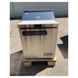New 27ï¿½ refrigerated prep table on casters