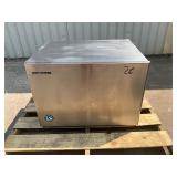 Hoshizaki ice maker. No bin