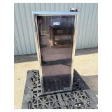 Imbera merchandiser refrigerator