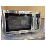 Amana commercial microwave