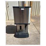 Scotsman Water and Ice Nugget Dispenser