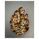 vintage signed Weiss brooch pin