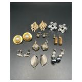 Earrings lot