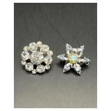 Two small vintage brooch pins.