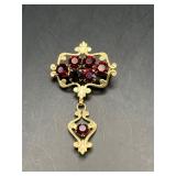 Old vintage gold tone brooch pin.