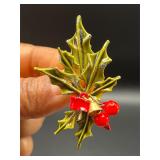 Vintage Art  holiday brooch