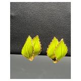 Vintage Giovanni clip on earrings. Green leaf