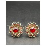 Vintage flower shaped screwback earrings