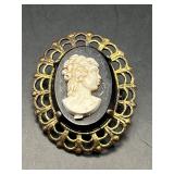 Vintage cameo brooch pin