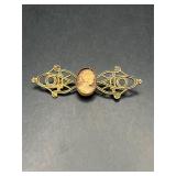 Vintage cameo brooch pin. Bar style.