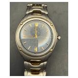 Vintage two tone watch quartz