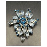 Vintage blue rhinestones prong set brooch pin