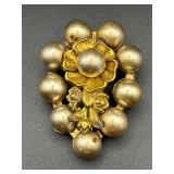 Vintage wreath design brooch pin- aurora borealis