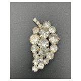 Vintage rhinestones grape cluster motif brooch