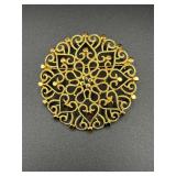 Vintage gold tone marked Trifari brooch pin.