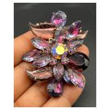 Vintage purple ish rhinestones brooch pin.