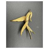 vintage marked Trifari gold-toned bird brooch