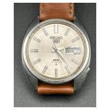 Seiko DX Vintage Automatic watch