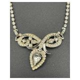 Vintage Art Deco style rhinestones necklace.