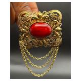 Vintage Gold tone brooch pin.