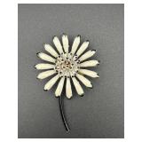 Vintage flower brooch pin.