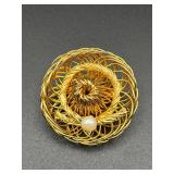 Hat Brooch Pin Gold Tone Wire Work Faux Pearl