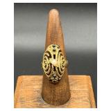 Vintage adjustable ring.