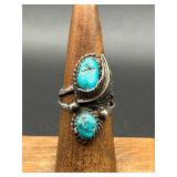 Vintage ring. Turquoise stone.