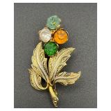 Vintage brooch pin.