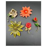 Vintage brooch pin.