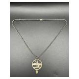 Vintage pendant necklace.