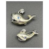 Vintage two whale brooches pin. Momma and baby