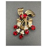 Vintage brooch pin pendant.