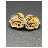 Vintage (or antique) brooch pin. C clasp.