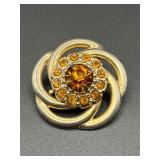 Vintage brooch pin.