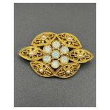 Vintage Sarah Cov brooch pin.