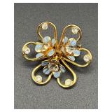 Vintage Coro brooch pin.
