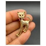 Vintage cat brooch pin.