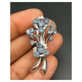 Vintage brooch pin