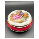 vintage Limoges porcelain trinket box