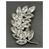 vintage brooch pin. Marked CZECHO SLOVAKIA