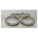 Smith & Wesson Model M100-1 nickel-plated chain