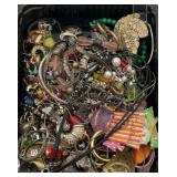 Vintage jewelry craft lot. misc jewelry pieces