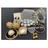 3 Vintage napkin clips, 3 Necklace pendants, Gold