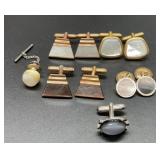 4 Vintage cuff links covers, 2 with out a pair.