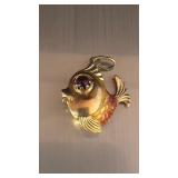 18kt gold Italy Enamel Fish Pendant with cabochon