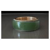 14k gold & jade band ring 5.55g size 6.75