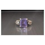 10kt Ring, damaged band, 1.96g size 5