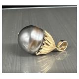 Tahitian Baroque Drop Pearl 14 karat Yellow Gold