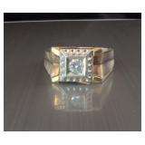 10k gold Diamond band size 12, 9.11g